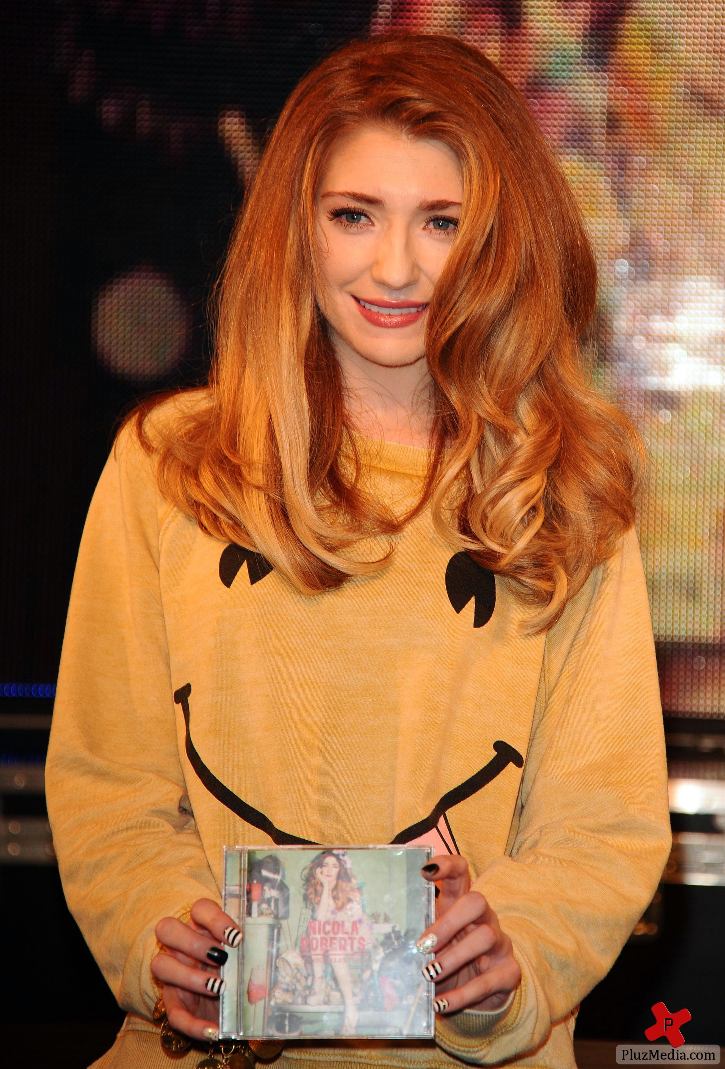 Nicola Roberts signs copies of her debut album 'Cinderellas Eyes' | Picture 87556